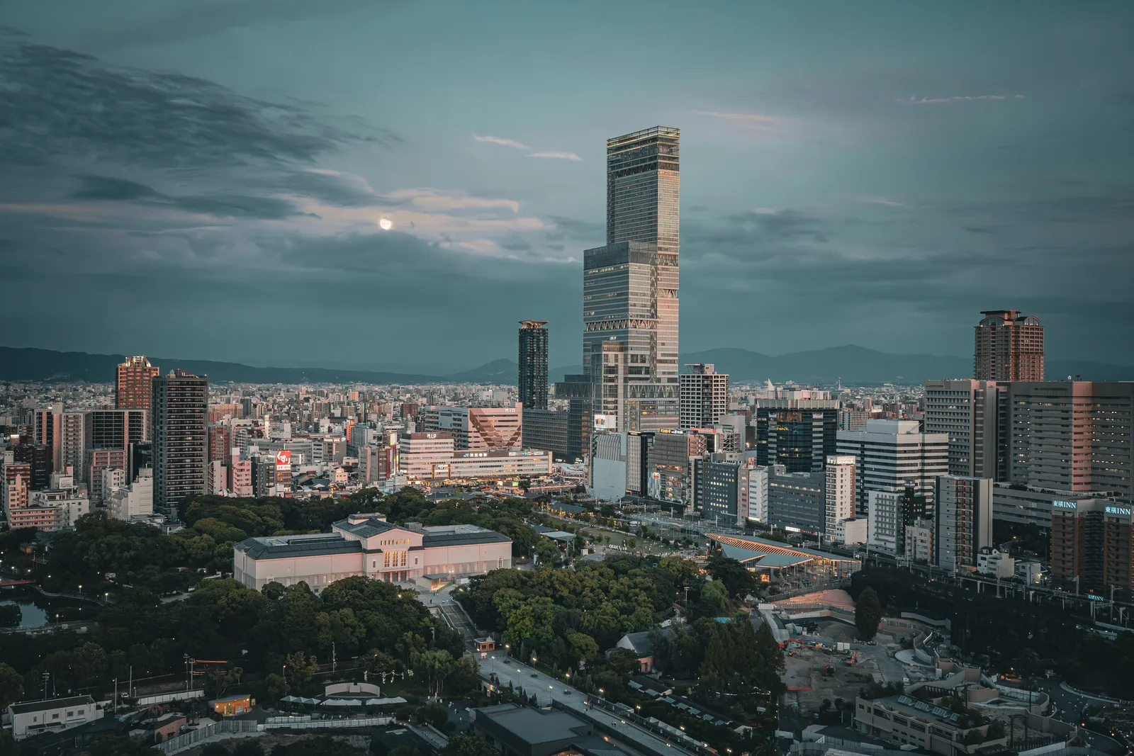 Observatório Harukas 300