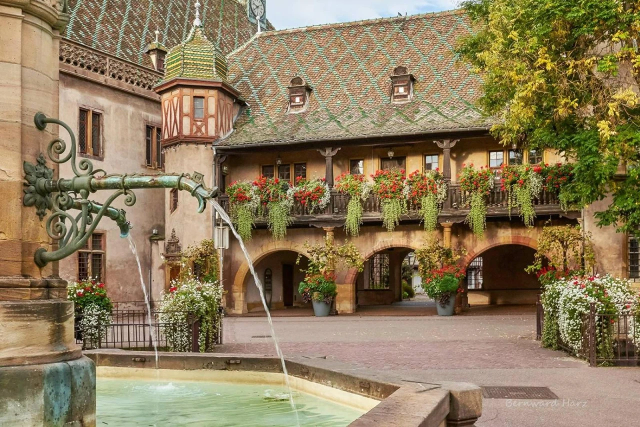 L'ambassadeur - Zentrum von Colmar